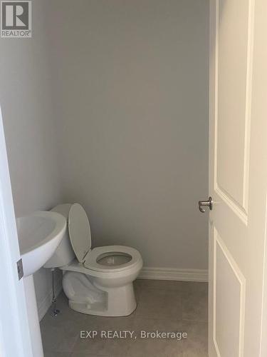 20 - 7945 Oldfield Road, Niagara Falls, ON - Indoor Photo Showing Bathroom