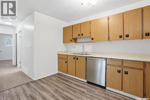 805 Kingsmere Boulevard, Saskatoon, SK - Indoor Photo Showing Kitchen With Double Sink