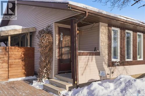 805 Kingsmere Boulevard, Saskatoon, SK - Outdoor With Exterior