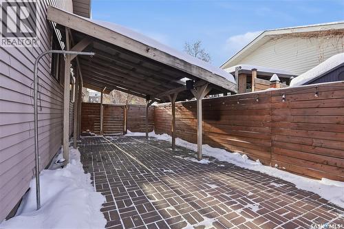 805 Kingsmere Boulevard, Saskatoon, SK - Outdoor With Exterior