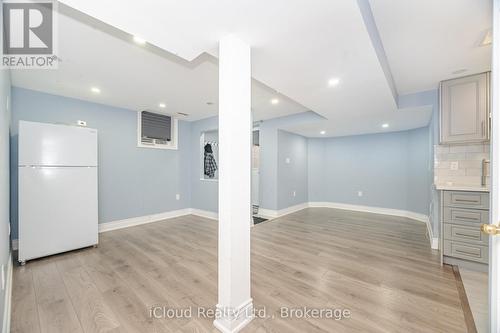 5261 River Forest Court, Mississauga, ON - Indoor