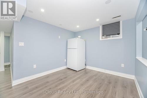 5261 River Forest Court, Mississauga, ON - Indoor Photo Showing Other Room