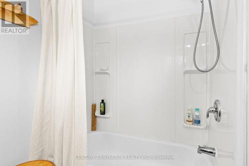 1104 County Road 16 Road, Merrickville-Wolford, ON - Indoor Photo Showing Bathroom