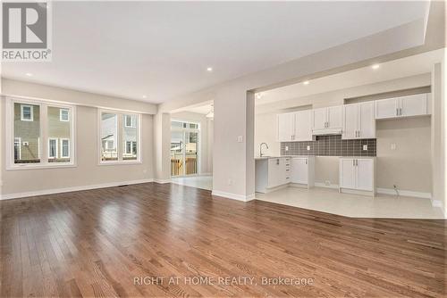 73 Hackamore Crescent, Ottawa, ON - Indoor Photo Showing Other Room