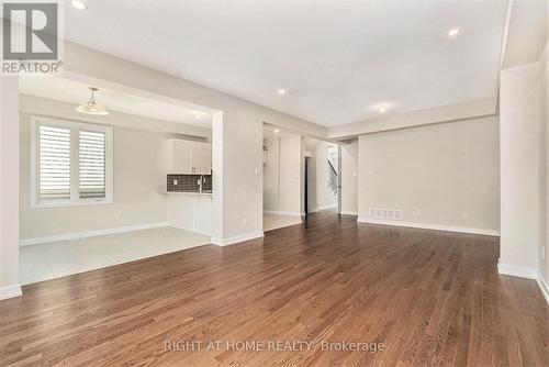 73 Hackamore Crescent, Ottawa, ON - Indoor Photo Showing Other Room