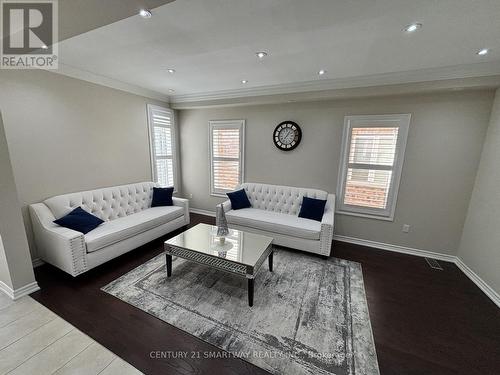 25 Bucksaw Street, Brampton, ON - Indoor Photo Showing Living Room