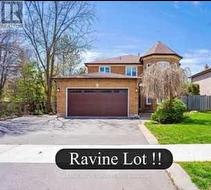 31 INDER HEIGHTS DRIVE  Brampton, ON L6Z 3N1