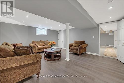 982 Highland Road E, Hamilton, ON - Indoor