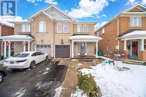 12 HOLLINGSWORTH CIRCLE  Brampton, ON L7A 0J7