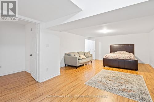 2492 Erin Centre Boulevard, Mississauga, ON - Indoor