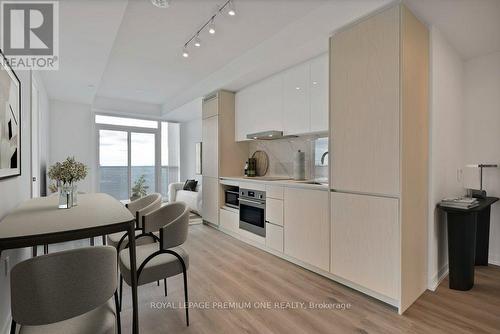 4010 - 28 Interchange Way, Vaughan, ON - Indoor