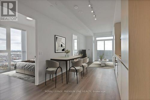 4010 - 28 Interchange Way, Vaughan, ON - Indoor