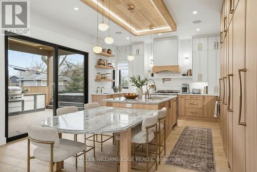 427 Pine Cove Road, Burlington, ON - Indoor Photo Showing Dining Room