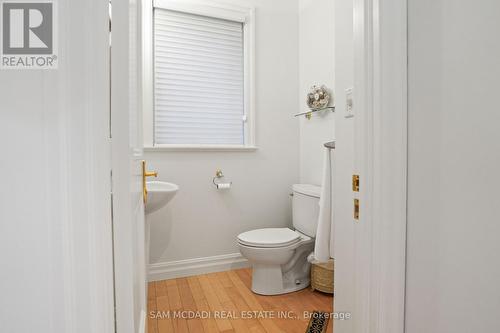 1382 Aldo Drive, Mississauga, ON - Indoor Photo Showing Bathroom