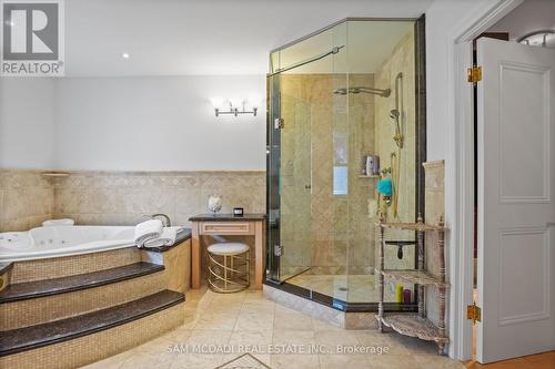 1382 Aldo Drive, Mississauga, ON - Indoor Photo Showing Bathroom