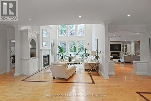 1382 Aldo Drive, Mississauga, ON - Indoor Photo Showing Living Room With Fireplace