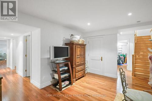 1382 Aldo Drive, Mississauga, ON - Indoor Photo Showing Other Room