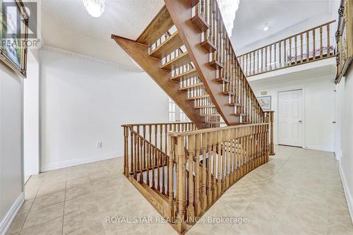 4234 Hazineh Court, Mississauga, ON - Indoor Photo Showing Other Room