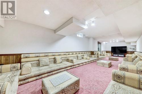 4234 Hazineh Court, Mississauga, ON - Indoor