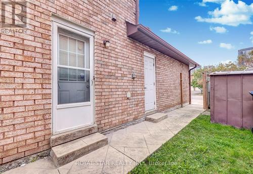 4234 Hazineh Court, Mississauga, ON - Outdoor With Exterior