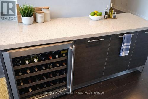 6805 - 388 Yonge Street, Toronto, ON - Indoor Photo Showing Other Room