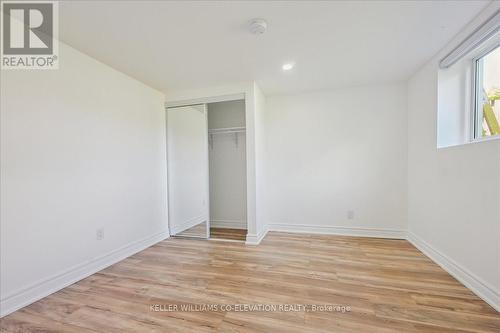 379 Bryant Crescent, Burlington, ON - Indoor Photo Showing Other Room