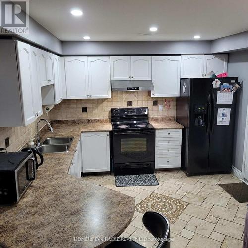 67 Seaside Circle, Brampton, ON - Indoor Photo Showing Kitchen With Double Sink