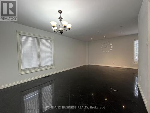 7132 Harding Crescent, Mississauga, ON - Indoor Photo Showing Other Room