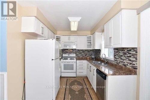 24 Charlton Crescent, Ajax, ON - Indoor Photo Showing Kitchen With Double Sink