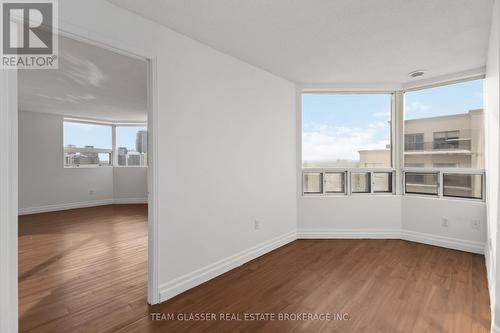 1202 - 675 Richmond Street, London East (East F), ON - Indoor Photo Showing Other Room