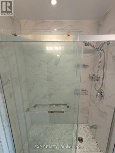 5919 Tampico Way, Mississauga, ON - Indoor Photo Showing Bathroom