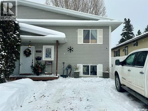 223 Lochrie CRESCENT  Saskatoon, SK S7M 5E3
