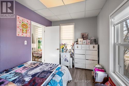 38 Myrtle Street, Kingsville, ON - Indoor Photo Showing Bedroom