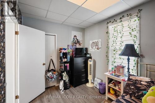 38 Myrtle Street, Kingsville, ON - Indoor