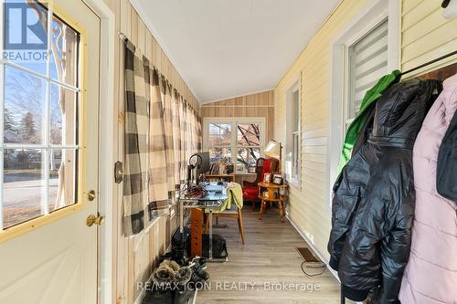 38 Myrtle Street, Kingsville, ON - Indoor Photo Showing Other Room