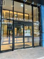 911 - 18 MAITLAND TERRACE  Toronto, ON M4Y 1B4