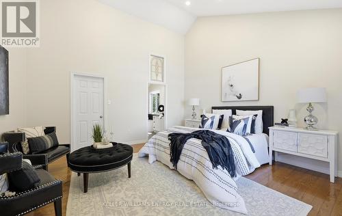 60 Davidge Drive, Scugog, ON - Indoor Photo Showing Bedroom