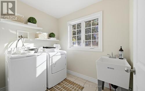 60 Davidge Drive, Scugog, ON - Indoor Photo Showing Laundry Room