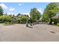 62 15715 34 AVENUE  Surrey, BC V3Z 0J6