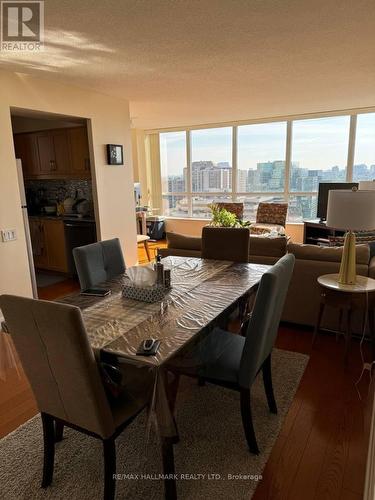 1710 - 33 Sheppard Avenue E, Toronto, ON - Indoor