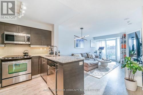 612 - 125 Western Battery Road, Toronto, ON - Indoor Photo Showing Kitchen With Upgraded Kitchen