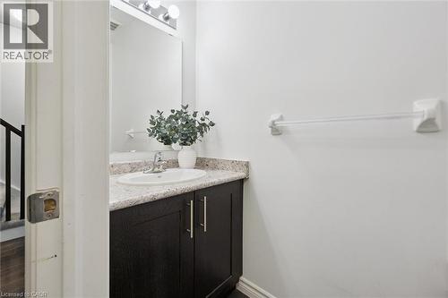 308 Freure Drive, Cambridge, ON - Indoor Photo Showing Bathroom
