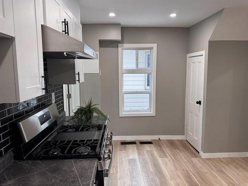 1322 Georgina Avenue, Thunder Bay, ON - Indoor