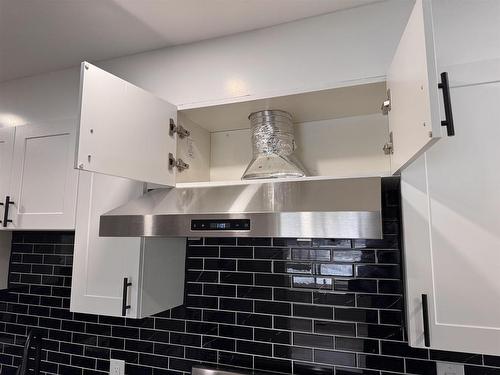 1322 Georgina Avenue, Thunder Bay, ON - Indoor Photo Showing Other Room