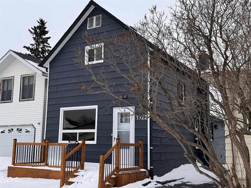 1322 Georgina Avenue, Thunder Bay, ON - Outdoor