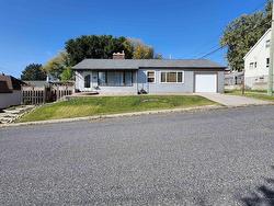 214 Sixth Avenue  Kenora, ON P9N 2C1