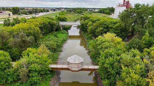 11 Ember Dr, Rosenort, MB 