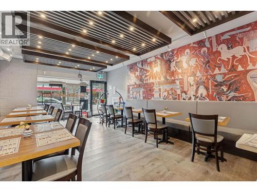 1739 Robson Street, Vancouver, BC 