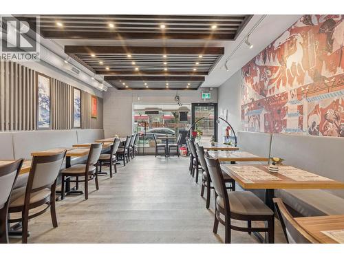 1739 Robson Street, Vancouver, BC 