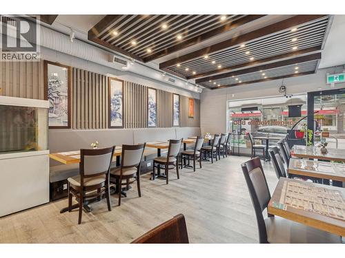 1739 Robson Street, Vancouver, BC 